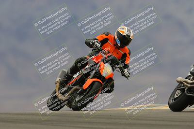 media/Jan-14-2023-SoCal Trackdays (Sat) [[497694156f]]/Turn 9 Set 1 (1120am)/